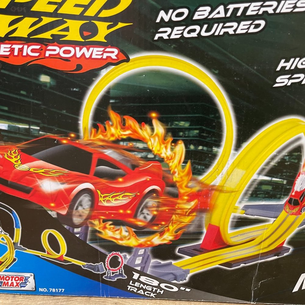 Speed Way Kinetic Power Double Loop - Picture 2 of 11